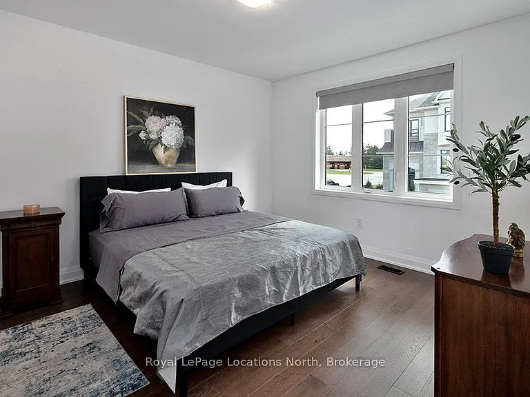 11 Bay St E #6 — Photo 11