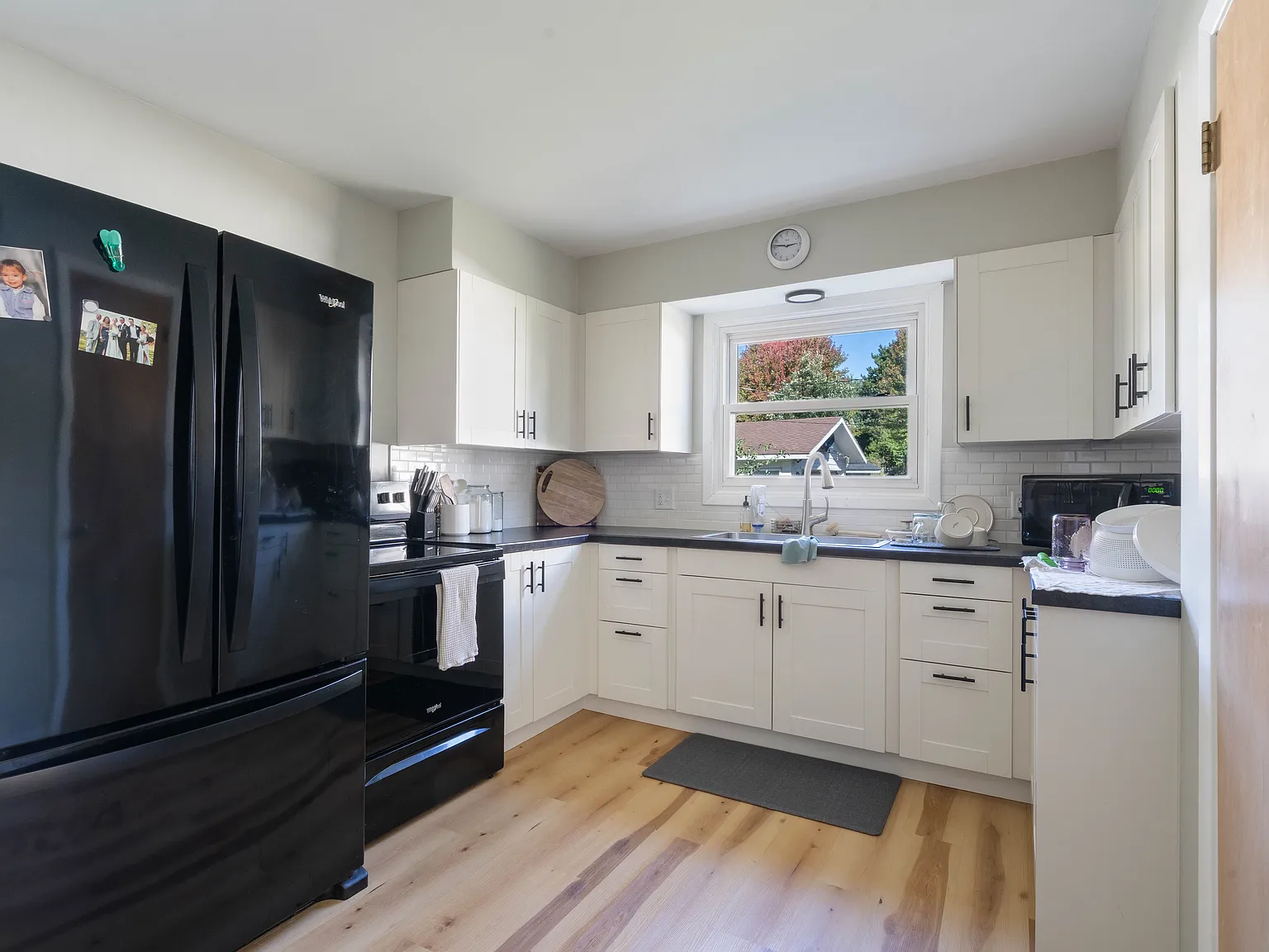 2 bed, 1020 sqft, $1,950 — Photo 1
