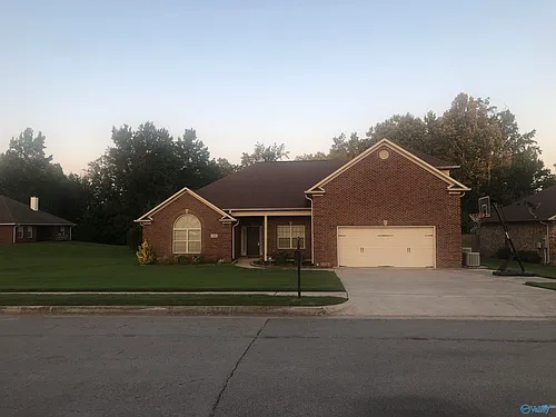 15818 Trey Hughes Dr Photo 1