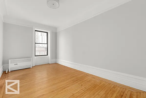 Rented by Douglas Elliman | media 20