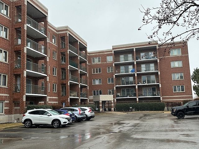 1st image of 6461 W Warner Ave APT 413