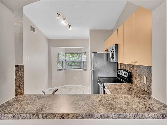 4th image of 3504 Briar Bay Blvd APT 204