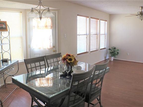5th image of 2301 Tracey Ann Ln