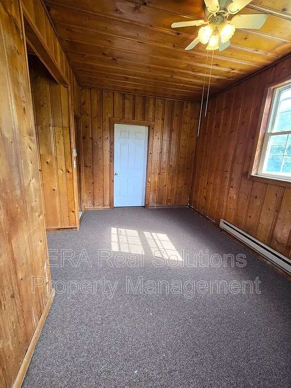 1 bed, 1.0 bath, $650 — Photo 1
