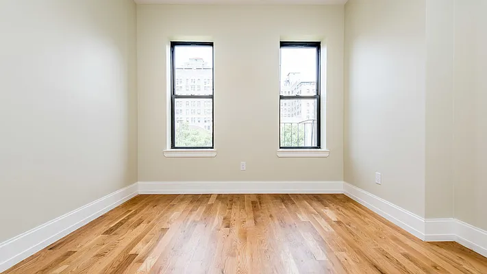 Rented by Nooklyn NYC LLC | media 30