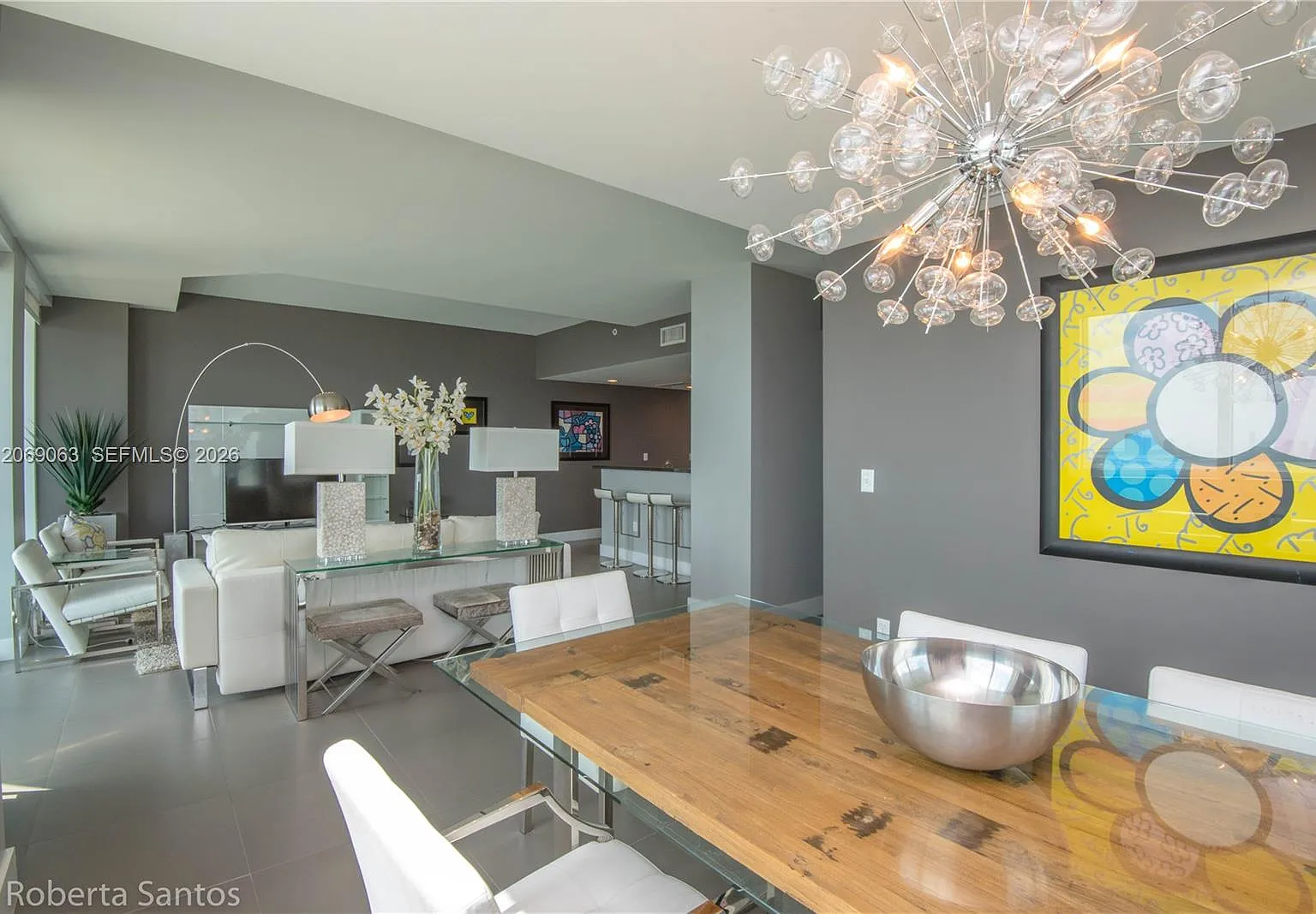 Vizcayne North Condo — Photo 3