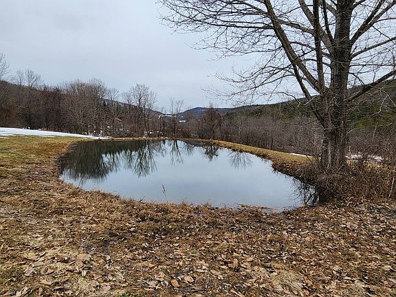 5th image of 845 Brooker Hollow Rd