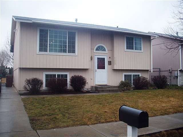 1st image of 2609 E Liberty Ave