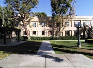 700 19th St #1B, Bakersfield, CA 93301