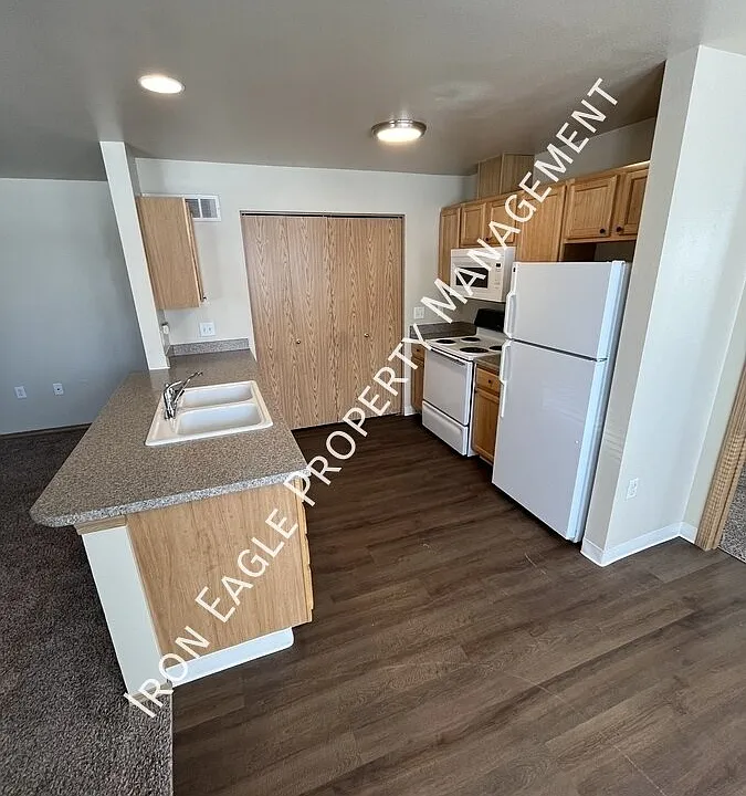 1805 E Overland Rd #4124