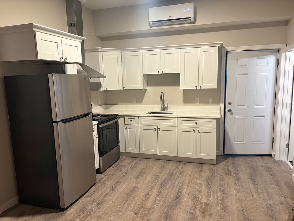 1st image of 181 Main St #5