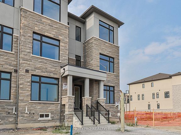 2nd image of 177 Berczy Green Dr