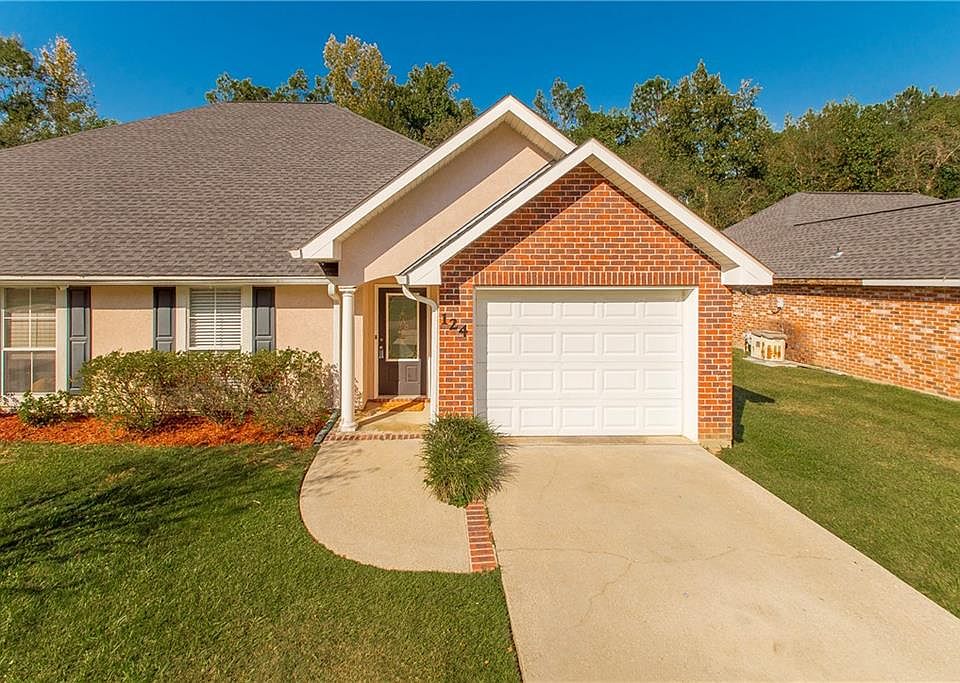 1st image of 124 Southgate Dr