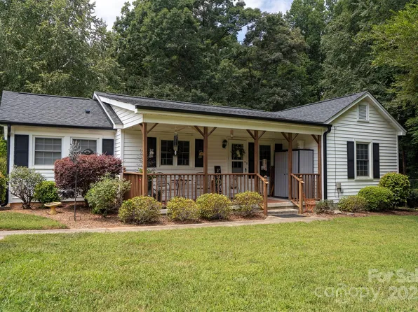3816 Alton St, Huntersville, NC 28078