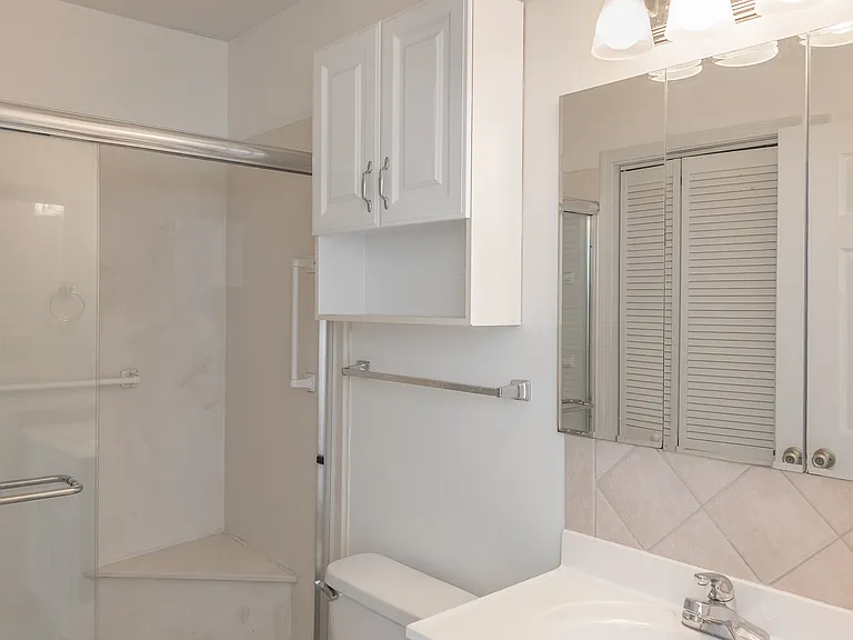 2300 W Michigan Ave #16 — Photo 17