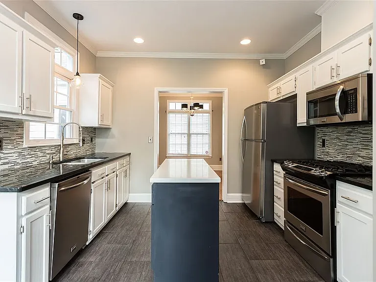 5604 Brookshadow Dr — Photo 5