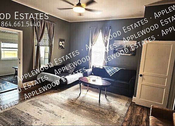 3rd image of 115 Larch Cir