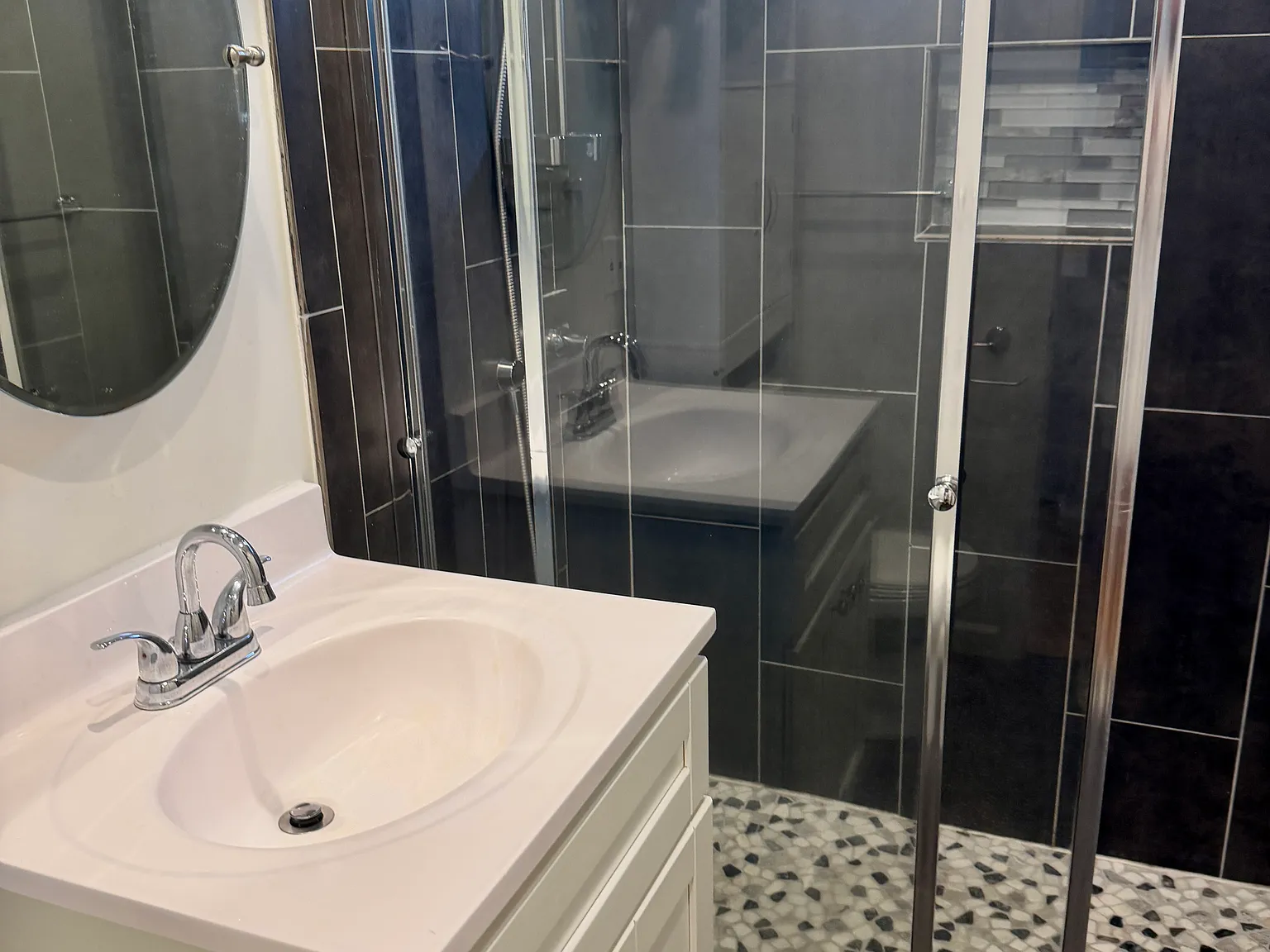 2 bed, 800 sqft, $2,650 — Photo 1