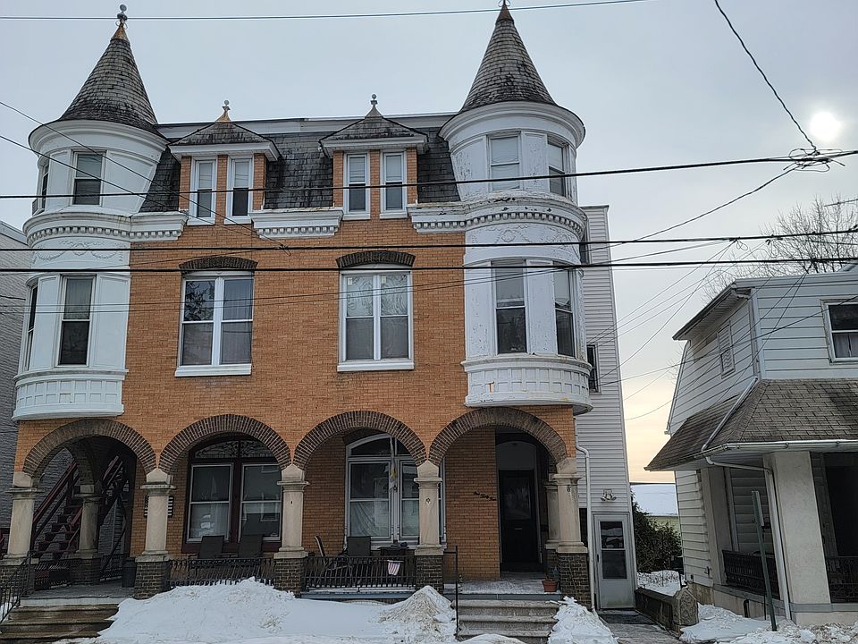 1st image of 134 W Philadelphia Ave Floor 1