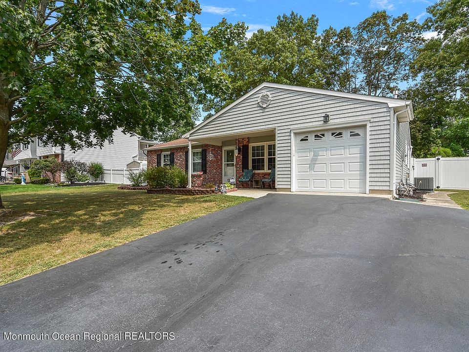 31 Cherry Lane, Howell, NJ 07731 Zillow