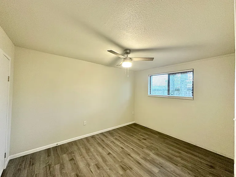 Newly Remodeled! Viewable November 8th! — Photo 18