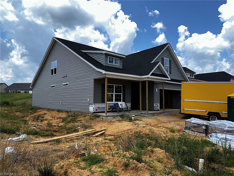 2nd image of 3345 Castlerock Dr Lot 47