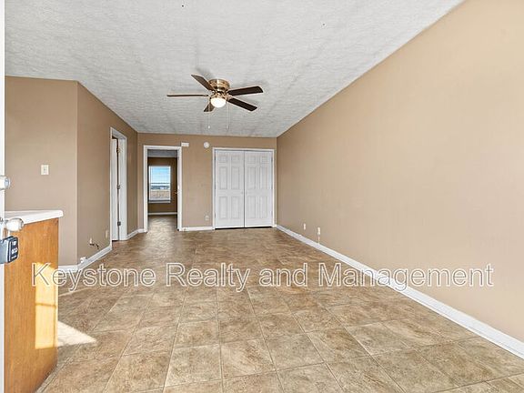 3rd image of 308 Thompsonville Ln APT 803