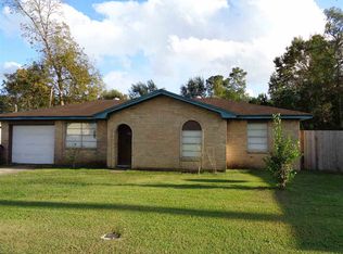 735 W Park St, Vidor, TX 77662