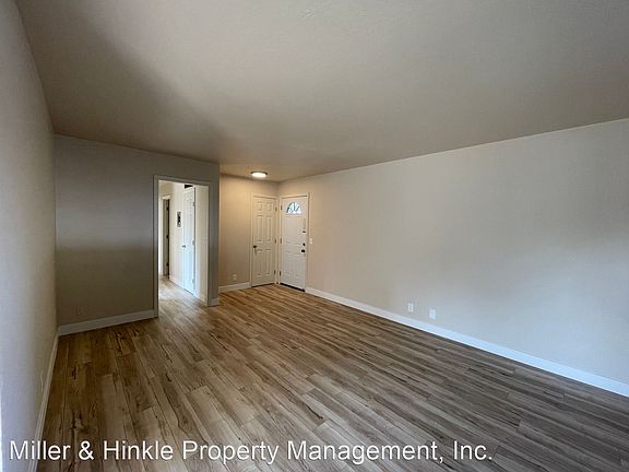 3rd image of 134 Washington St APT 1