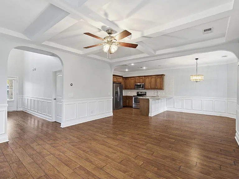 2101 Eureka Way — Photo 27