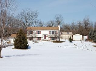 1347 Victor Rd, Macedon, NY 14502