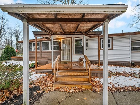5th image of 296 Ashwood Dr