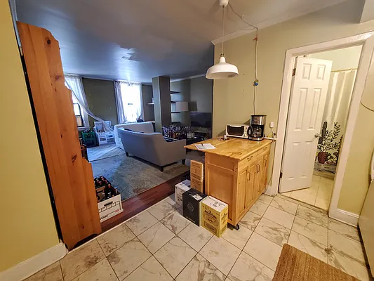 Rented by Douglas Elliman | media 8