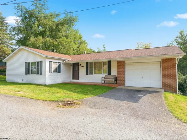 436 Riley St, Morgantown, WV 26505