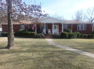 396 Connie Lynn Dr, Camden, TN 38320