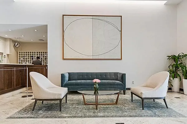 Rented by Ovation Properties, LLC | media 10