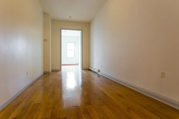 Rented by MySpaceNYC | media 3