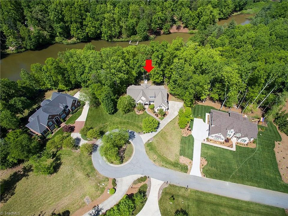 1st image of 5806 Harriet Ct