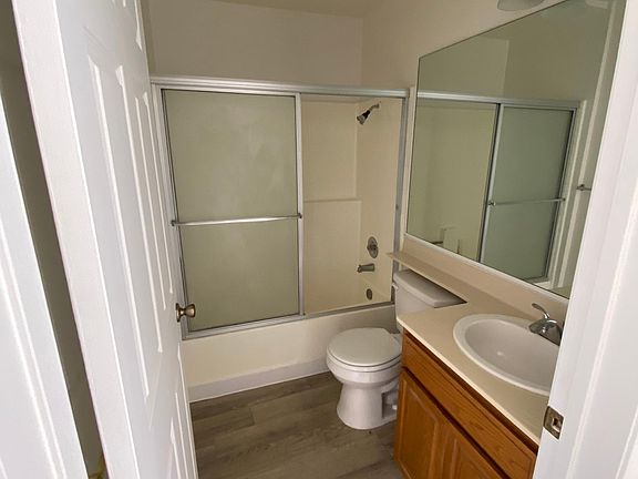 3rd image of 8620 W Olympic Blvd APT 102