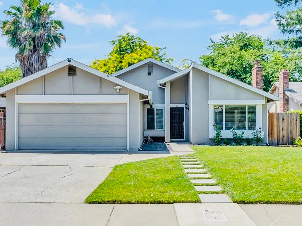 26 Stampede Ct
