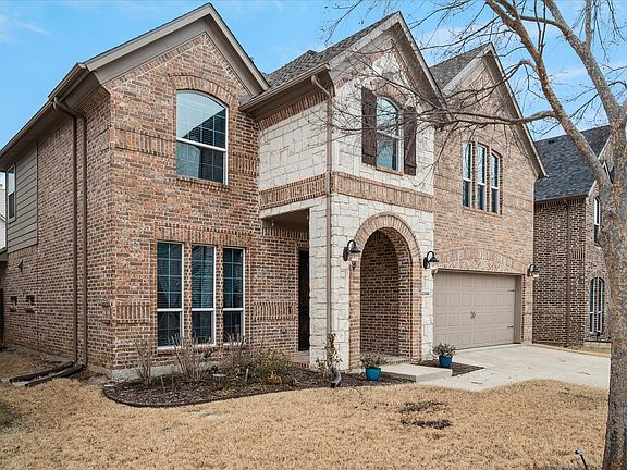 2nd image of 2348 Fountain Gate Dr