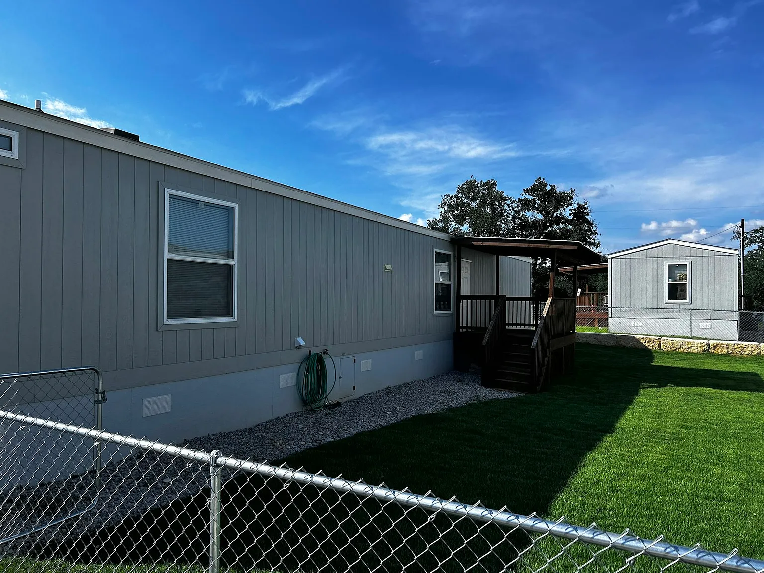 109 East Briar Drive — Photo 1