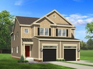 19 Oakland St, Newton, MA 02458