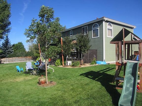 Spacious Backyard