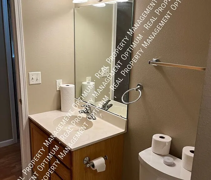 4709 Short St NE — Photo 17