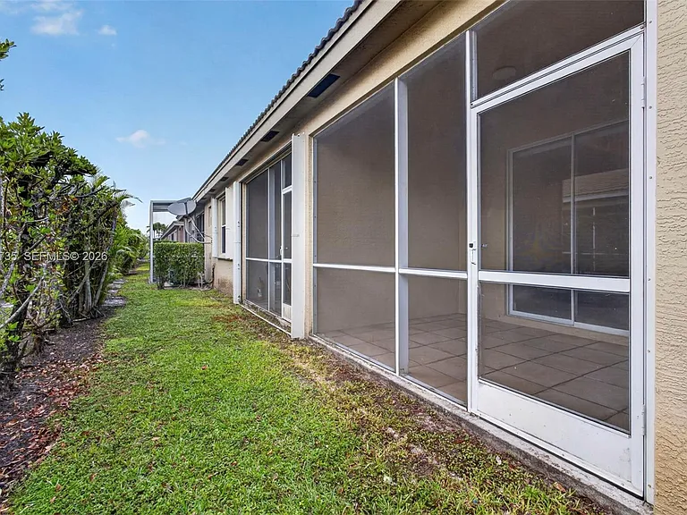 2151 Umbrella Cay — Photo 36