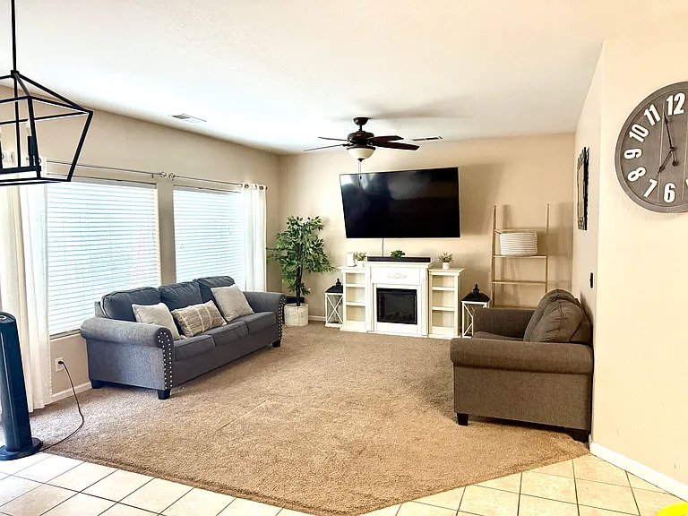6083 E Dayton Ave — Photo 3