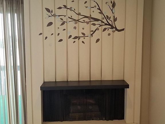 3rd image of 824 Cliffs Dr APT 303E