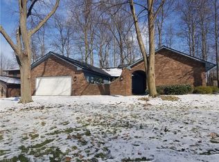 17207 Misty Lake Dr, Strongsville, OH