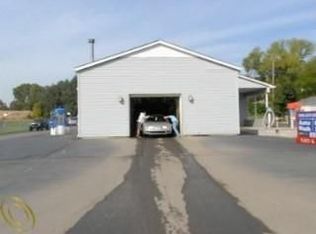 520 Woodward Ave, Rochester, MI 48307